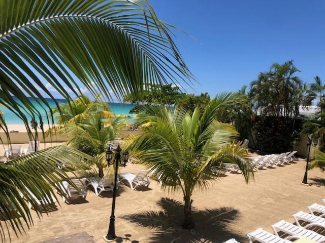Rooms On The Beach Negril Exterior photo